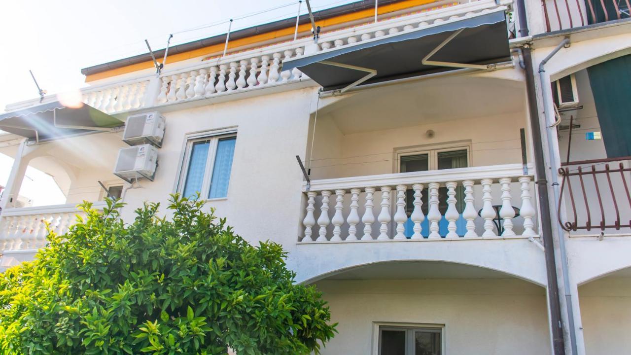 Apartments Curic Trogir Extérieur photo